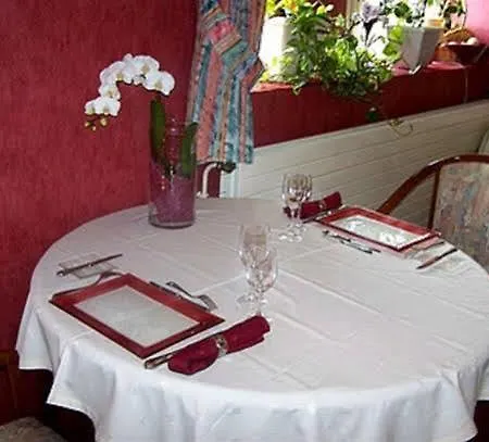 Hotel Logis La Venise Verte 3*